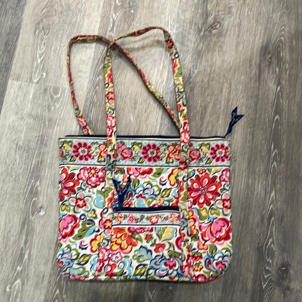 Vera Bradley tote/ purse